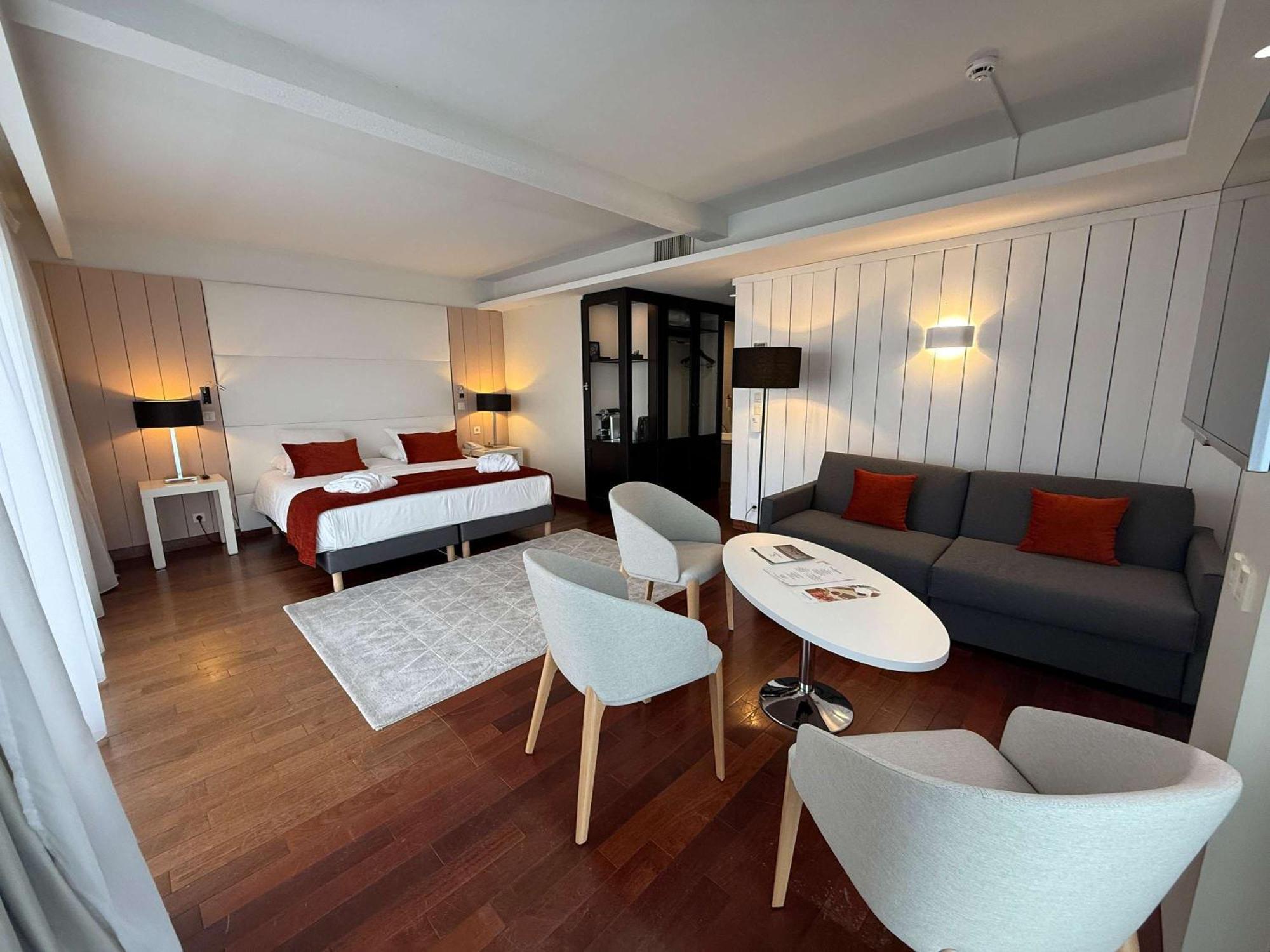 Mercure Dieppe La Présidence Exterior foto